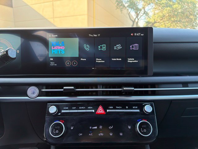Used 2025 Hyundai Santa Cruz SEL FWD image 21