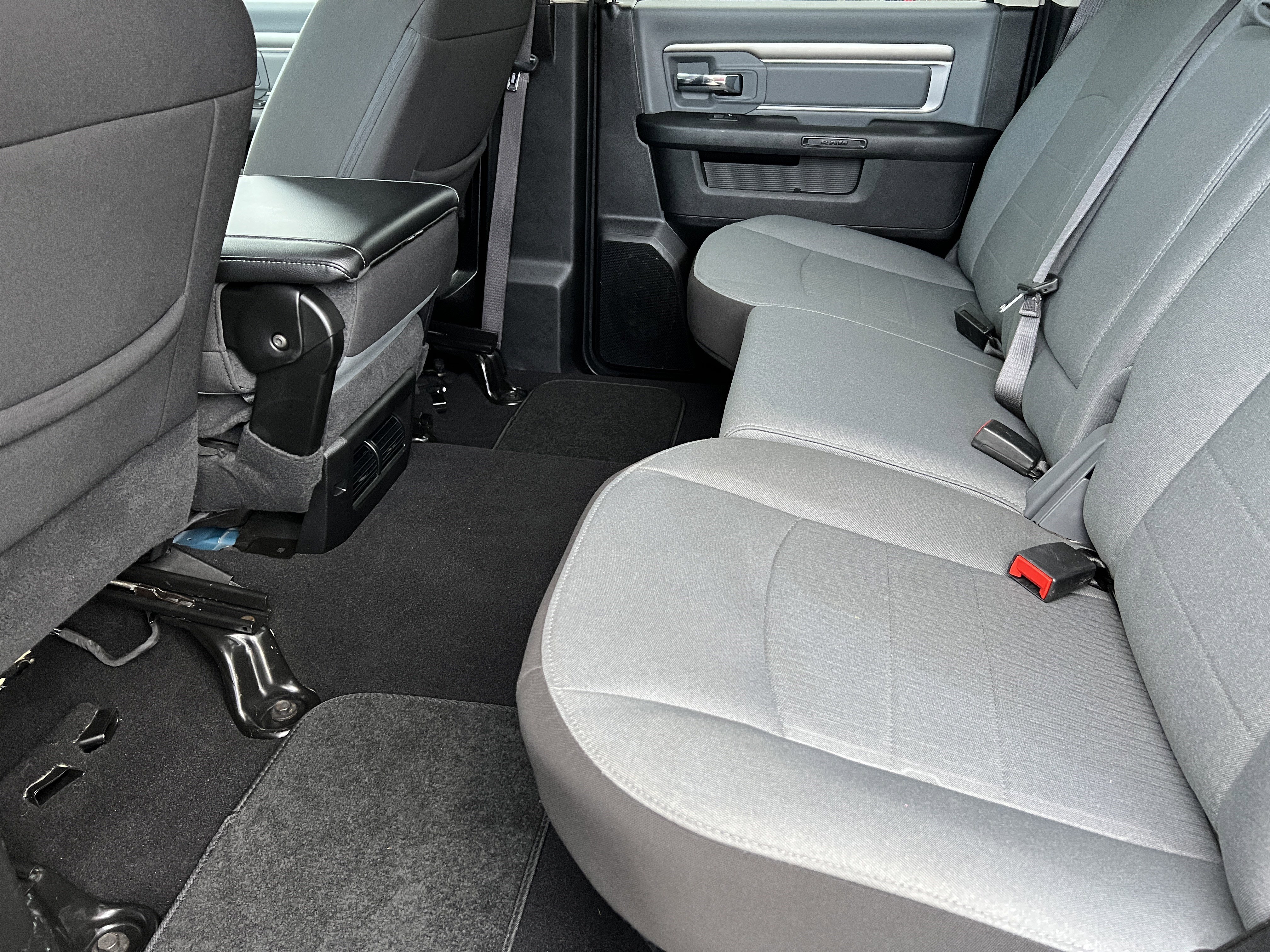 Used 2023 RAM 1500 Classic SLT image 14