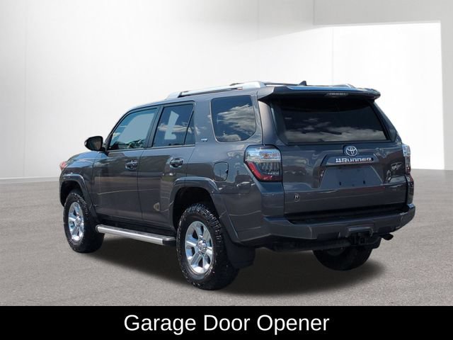 Used 2017 Toyota 4Runner SR5 Premium AWD/4WD image 8