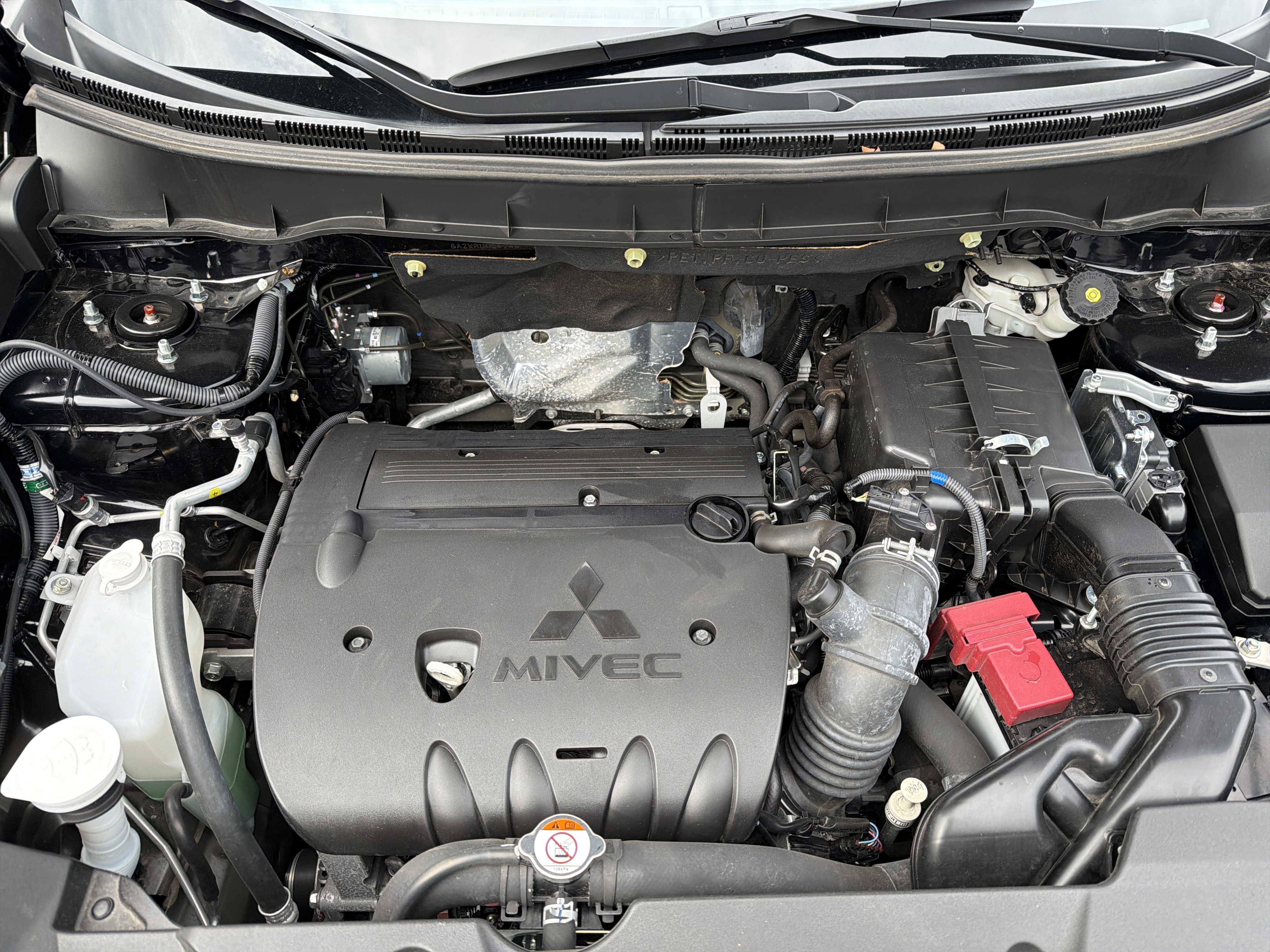 Used 2024 Mitsubishi Outlander Sport ES image 10