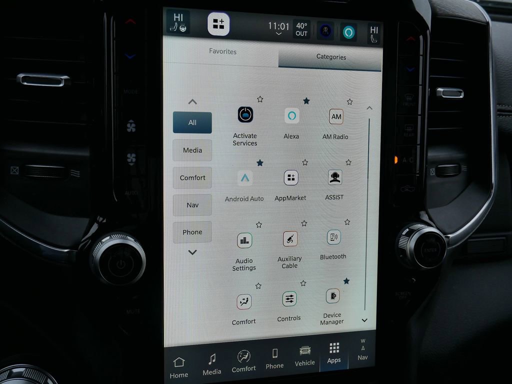 Used 2025 RAM 1500 Laramie image 32