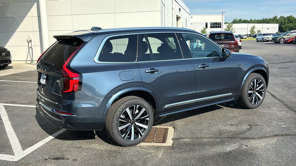 New 2026 Volvo XC90 B5 Core w/ Protection Package Premier AWD/4WD image 28