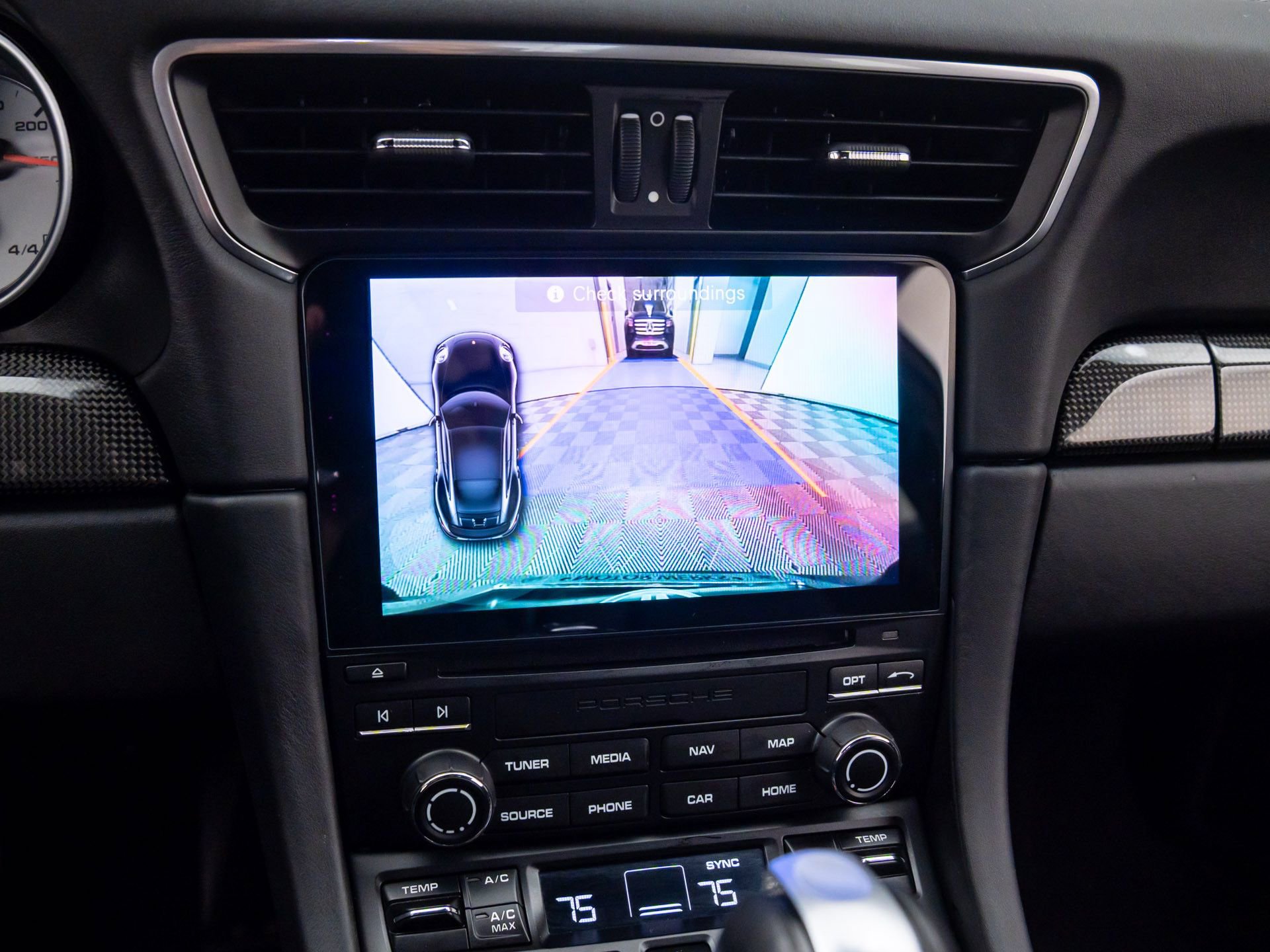 Used 2017 Porsche 911 Turbo S image 26