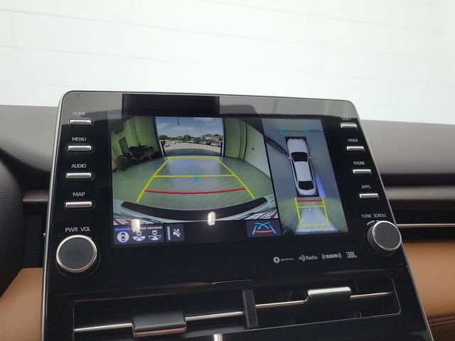 Used 2021 Toyota Avalon Limited w/ Advanced Safety Package FWD image 28