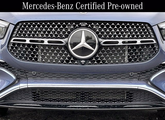 Used 2025 Mercedes-Benz GLE 450 4MATIC w/ AMG Line Exterior image 4