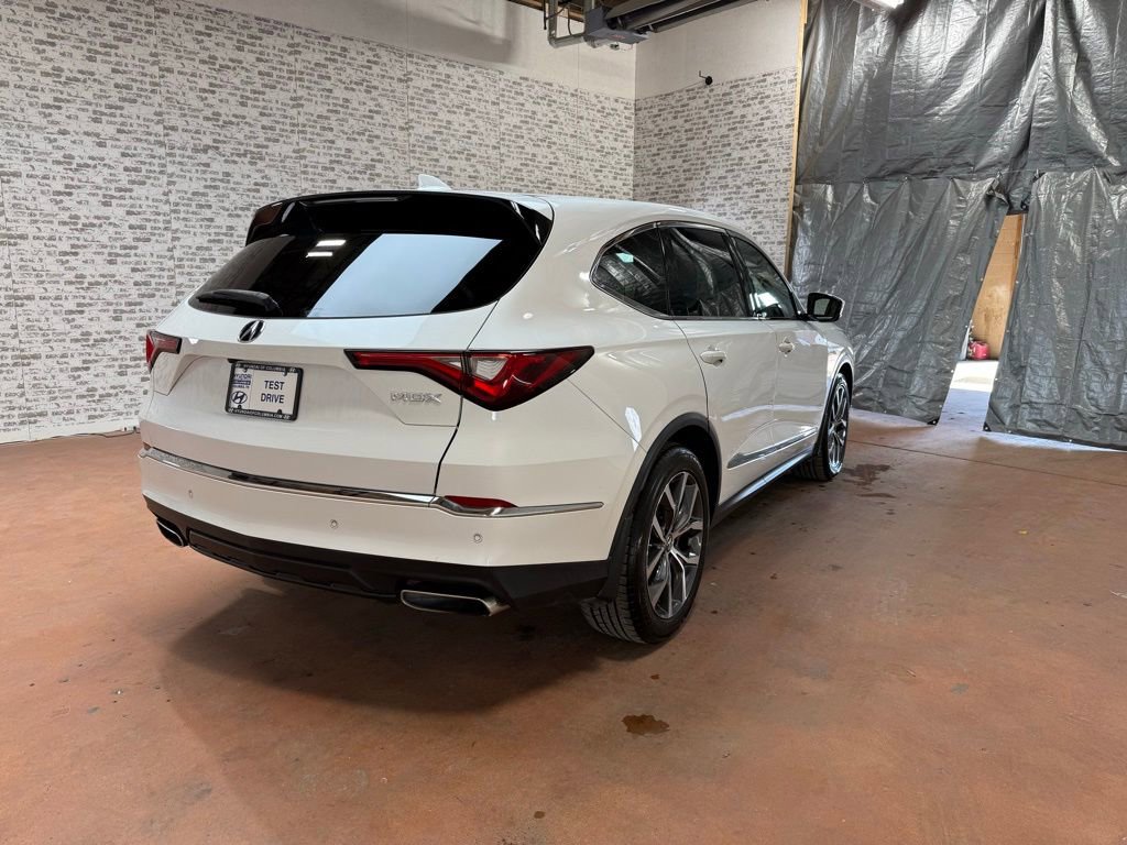 Used 2022 Acura MDX FWD w/ Technology Package image 7