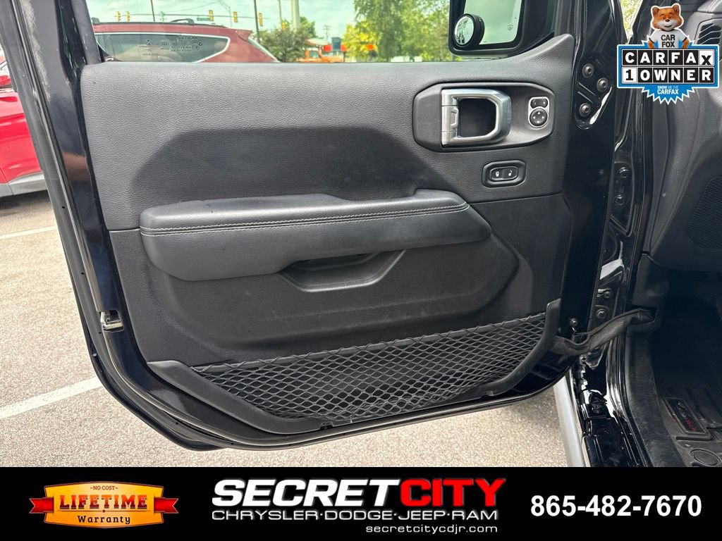 Used 2021 Jeep Wrangler Unlimited Rubicon AWD/4WD image 29