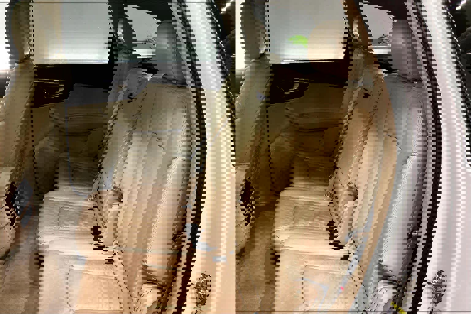 Used 2017 Audi Q7 3.0T Premium Plus w/ Premium Plus Package image 29