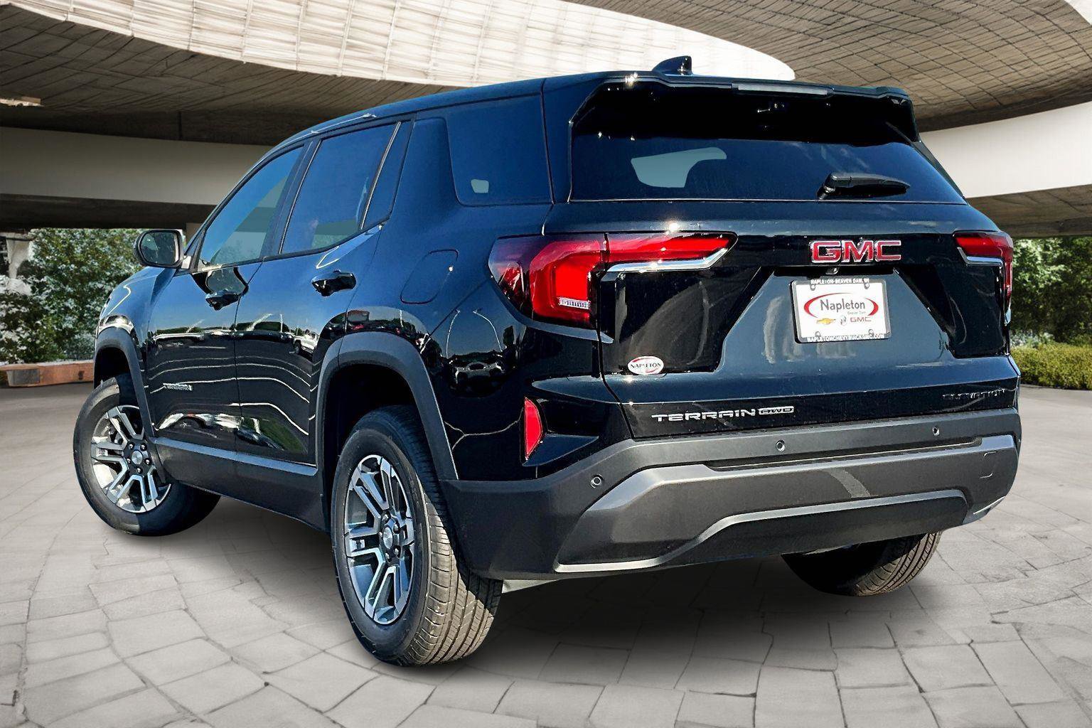 New 2026 GMC Terrain Elevation w/ Black Edition image 3