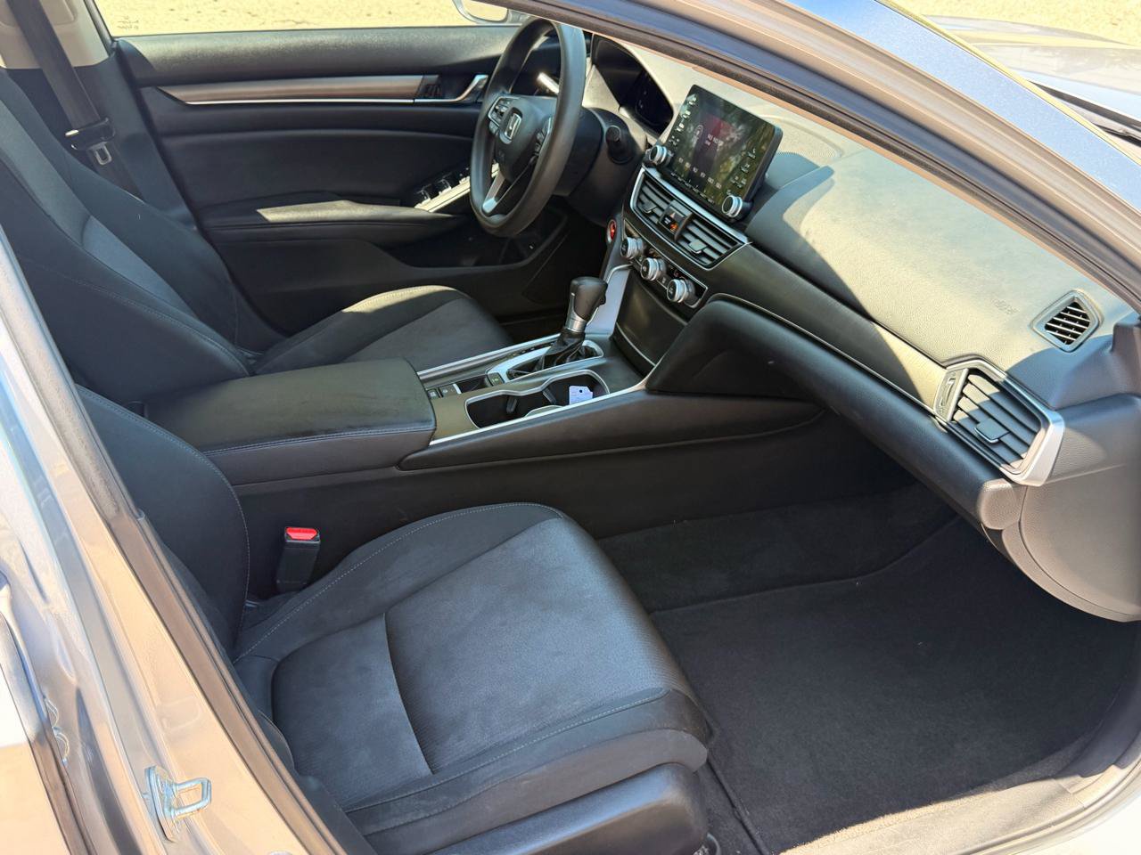 Used 2019 Honda Accord LX image 26