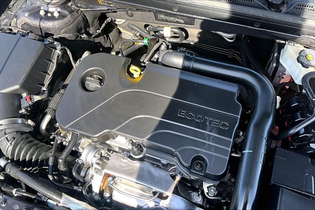 Used 2023 Chevrolet Malibu LT FWD image 31