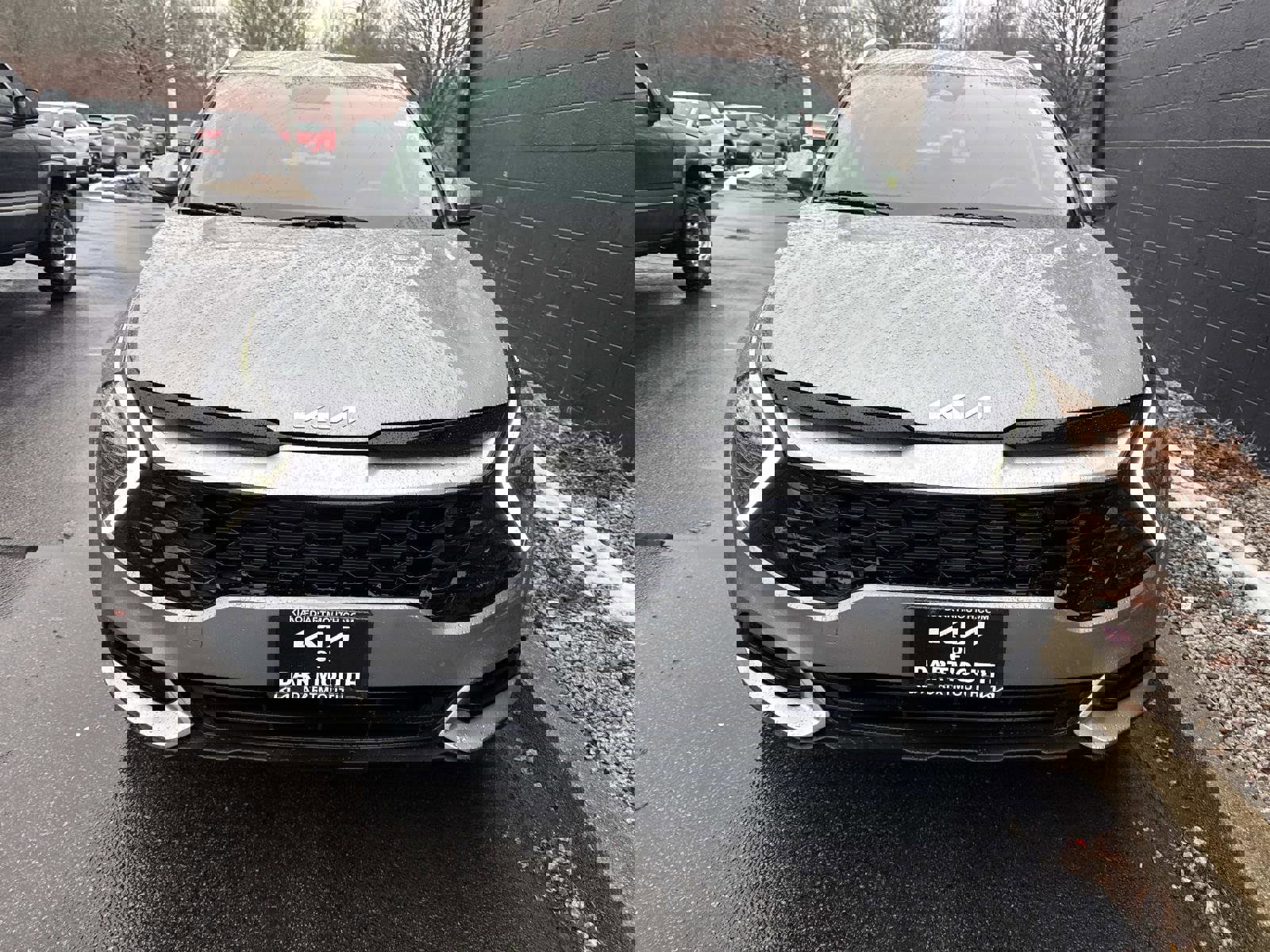 Used 2024 Kia Sportage EX image 5