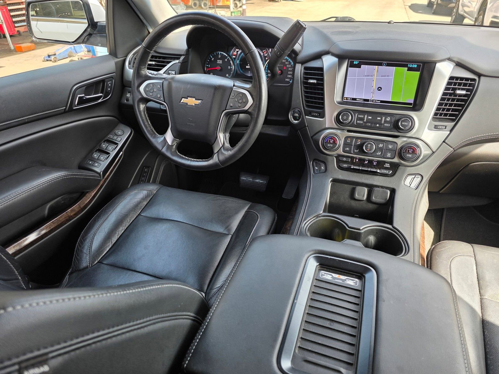 Used 2017 Chevrolet Tahoe LT w/ Luxury Package image 12