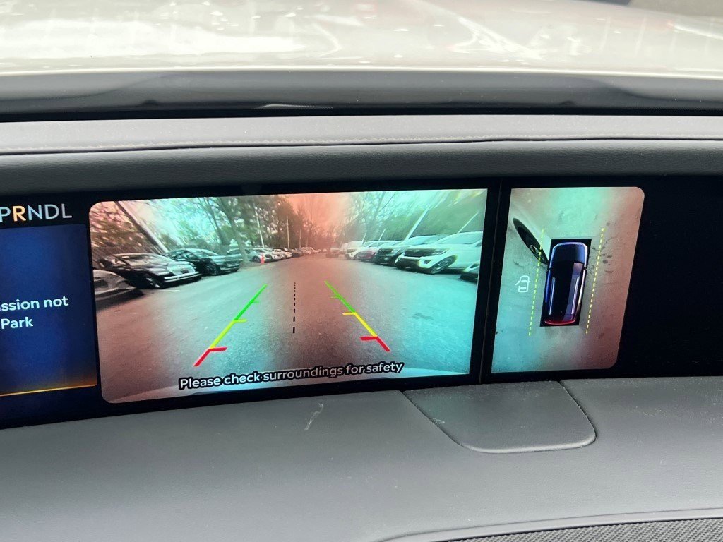 Used 2025 Lincoln Nautilus Premier w/ Equipment Group 102A image 30