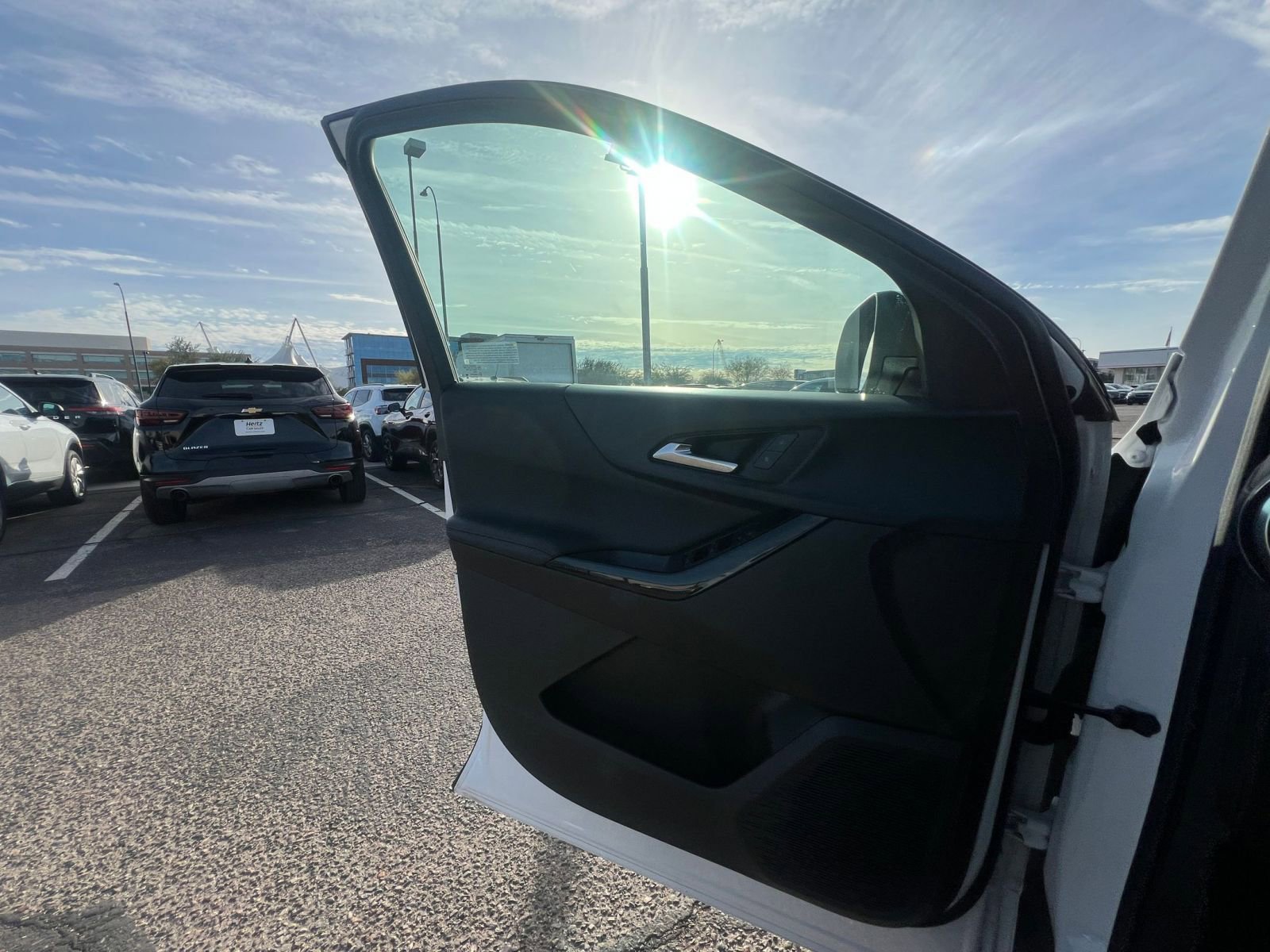 Used 2025 Chevrolet Equinox LT image 20