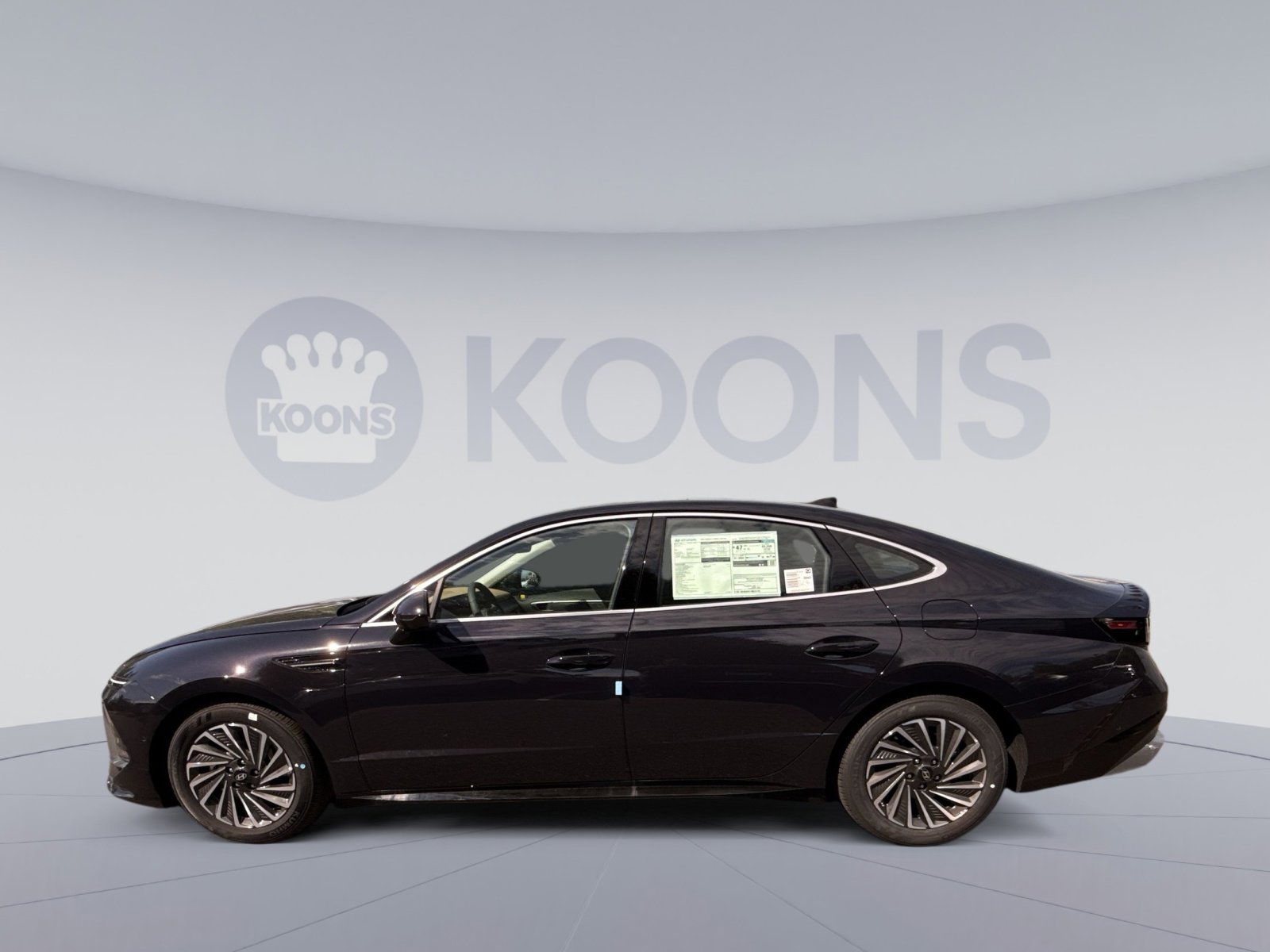 New 2026 Hyundai Sonata Limited FWD image 2