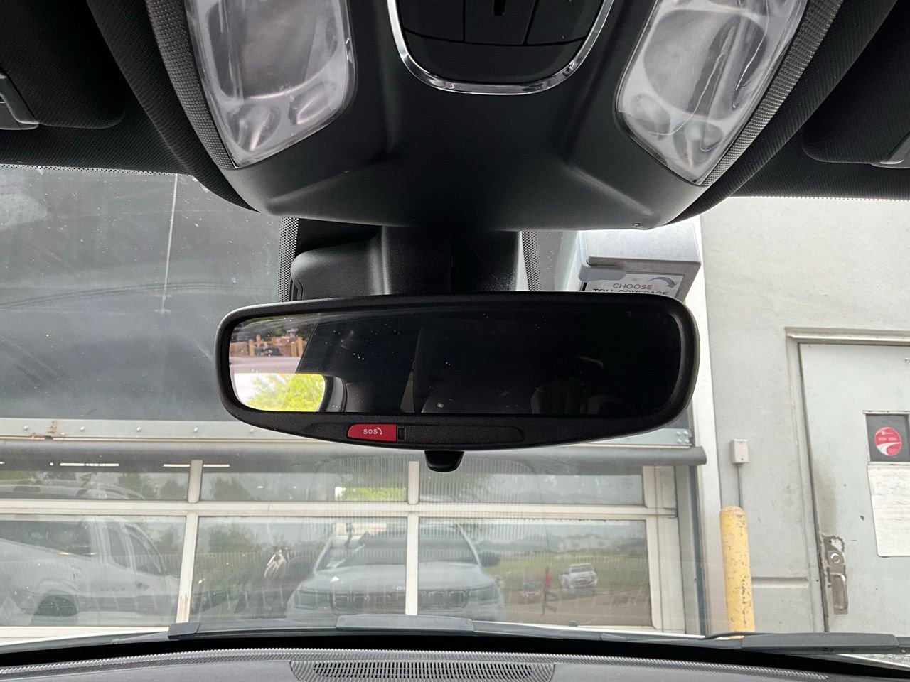 Used 2025 Jeep Compass Latitude image 17