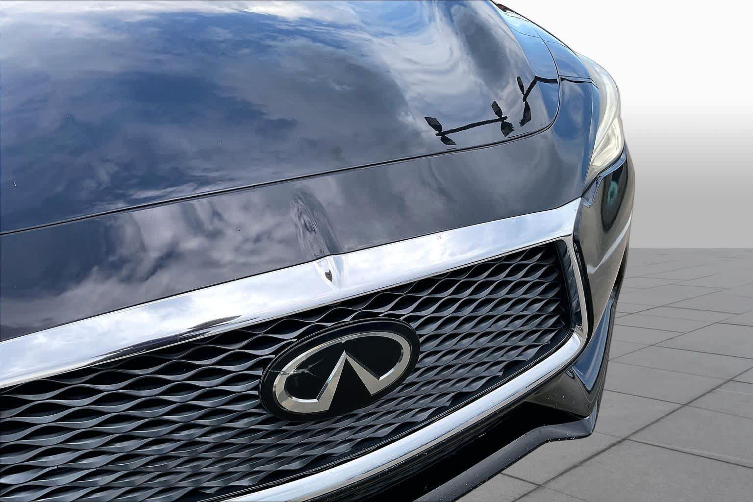 Used 2019 INFINITI Q60 3.0t Luxe AWD/4WD image 28