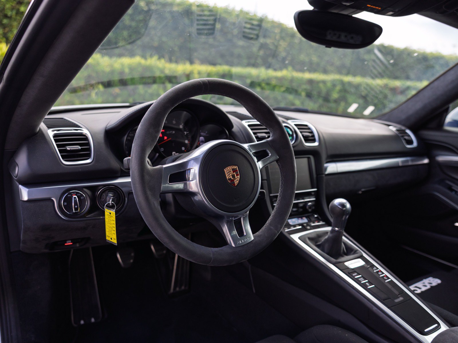 Used 2015 Porsche Cayman GTS RWD image 25