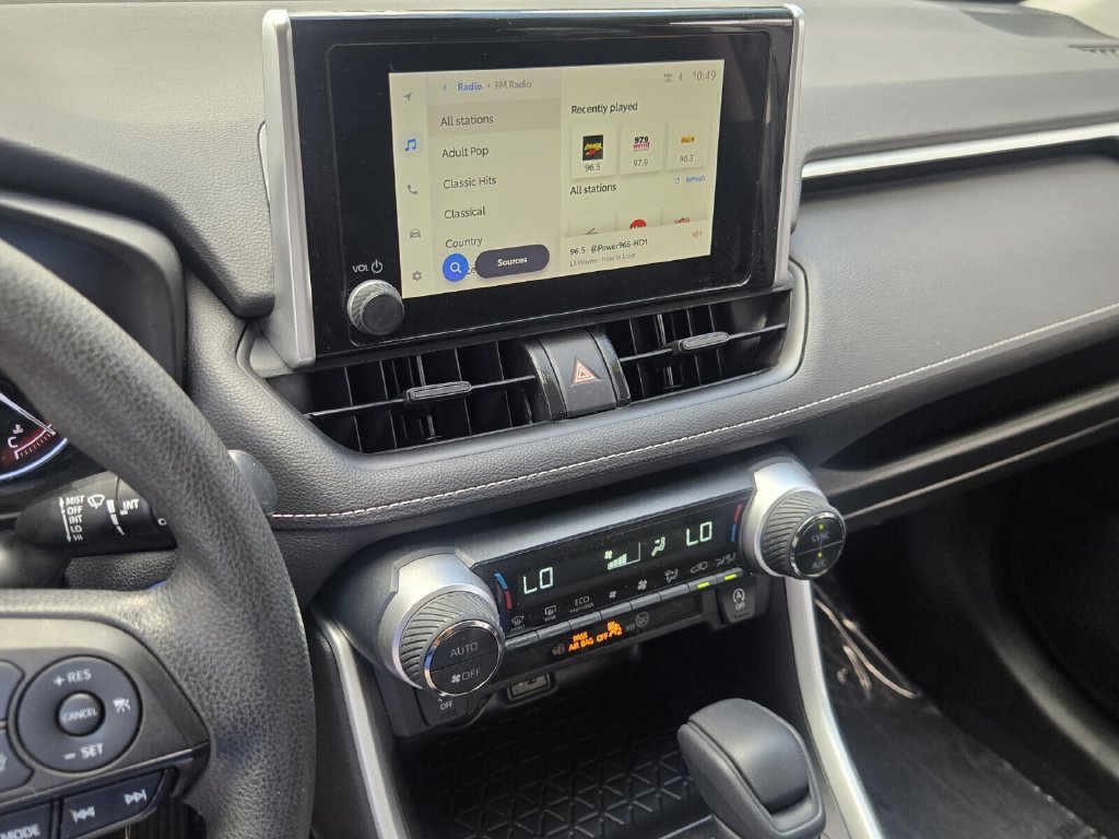 Used 2023 Toyota RAV4 XLE FWD image 20