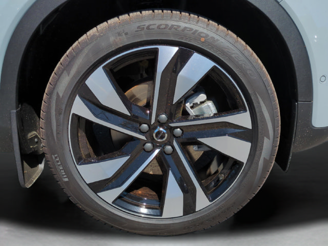 New 2026 Volvo XC40 B5 Ultra AWD/4WD image 27