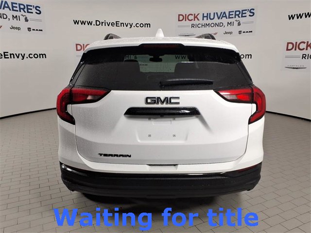 Used 2020 GMC Terrain SLE w/ Driver Convenience Package image 5