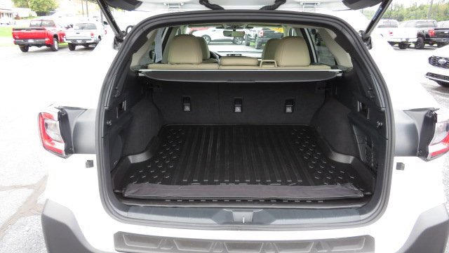 Used 2025 Subaru Outback Limited image 30