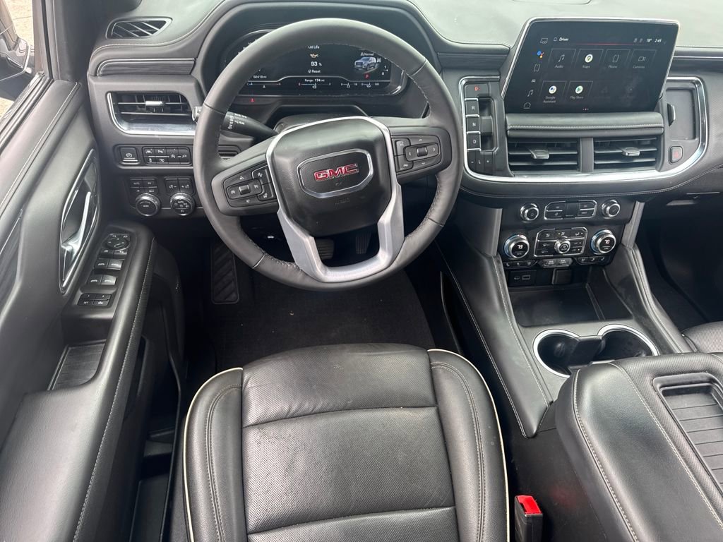 Used 2022 GMC Yukon SLT w/ SLT Luxury Package image 16