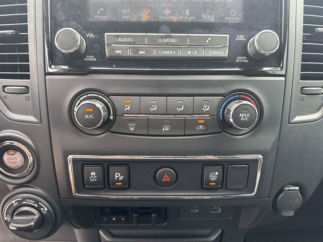 Used 2023 Nissan Titan SV AWD/4WD image 16