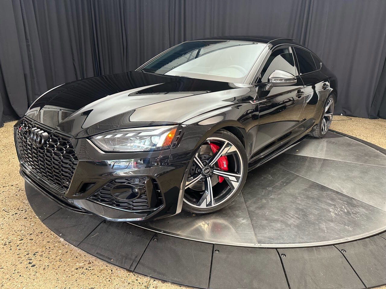 Used 2021 Audi RS 5 Sportback w/ Dynamic Package AWD/4WD image 3