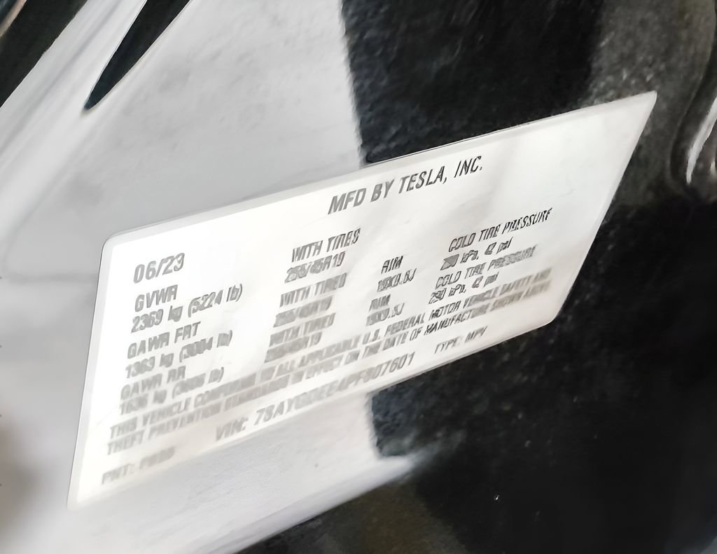 Used 2023 Tesla Model Y Long Range AWD/4WD image 14