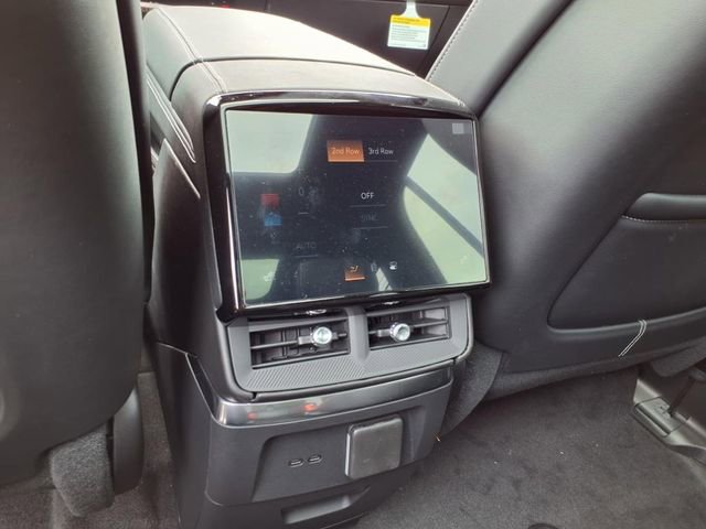 New 2026 Cadillac Vistiq Luxury image 15