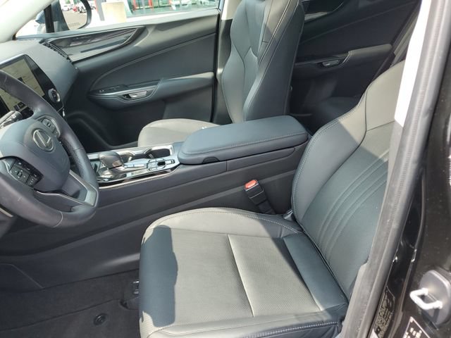 Used 2025 Lexus NX 350 AWD w/ Accessory Package (2T) image 16