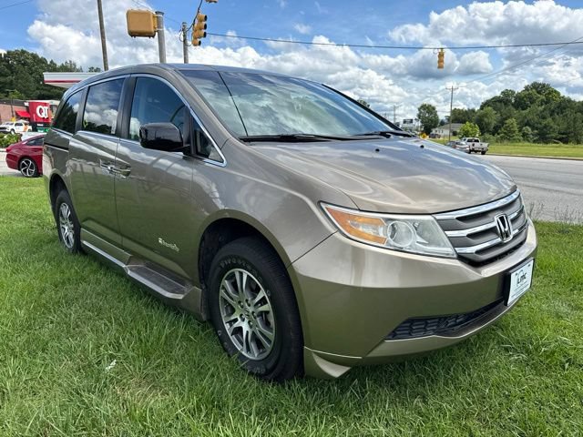 Used 2011 Honda Odyssey EX image 1