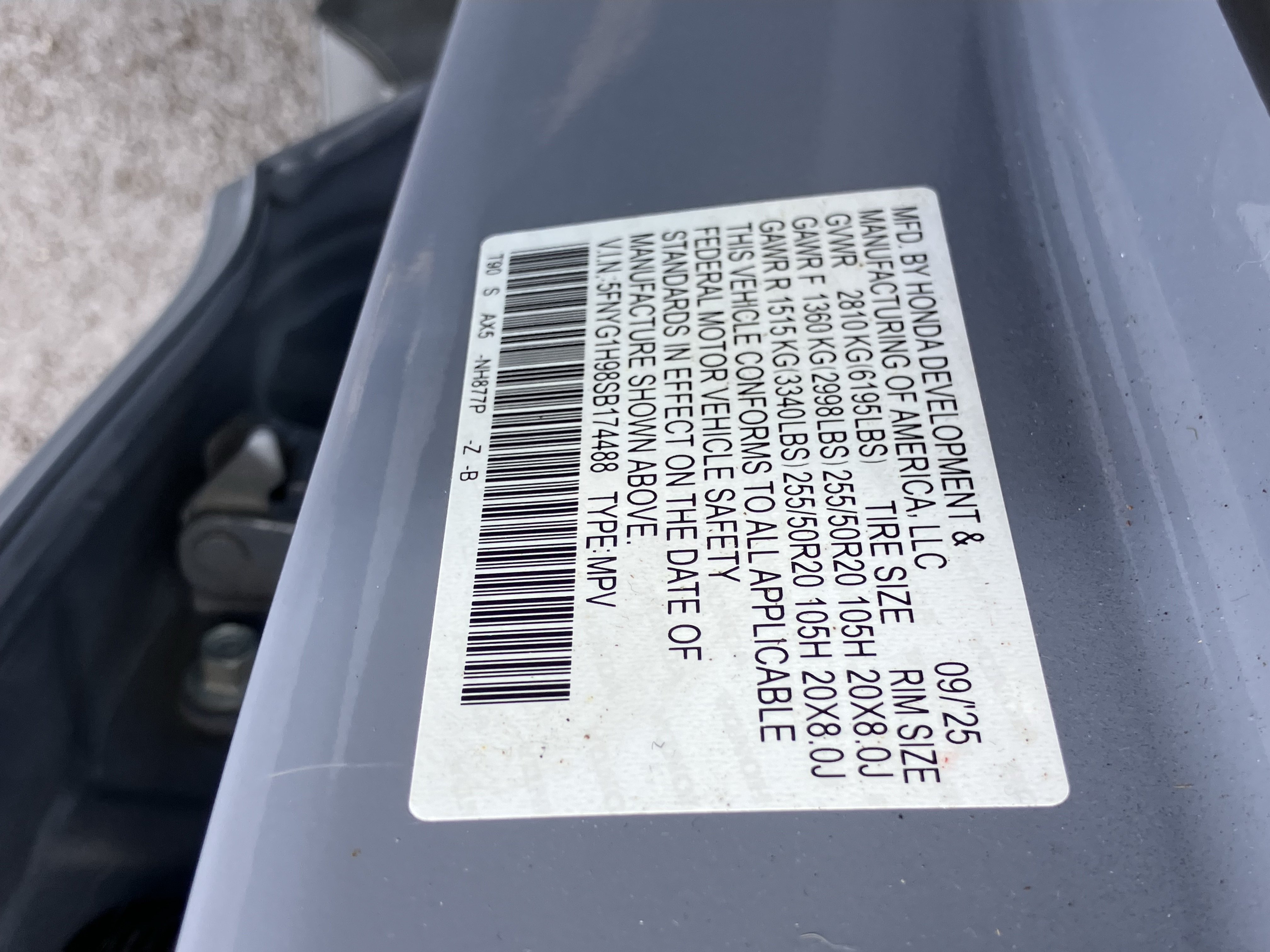 Certified 2025 Honda Pilot Black Edition image 32