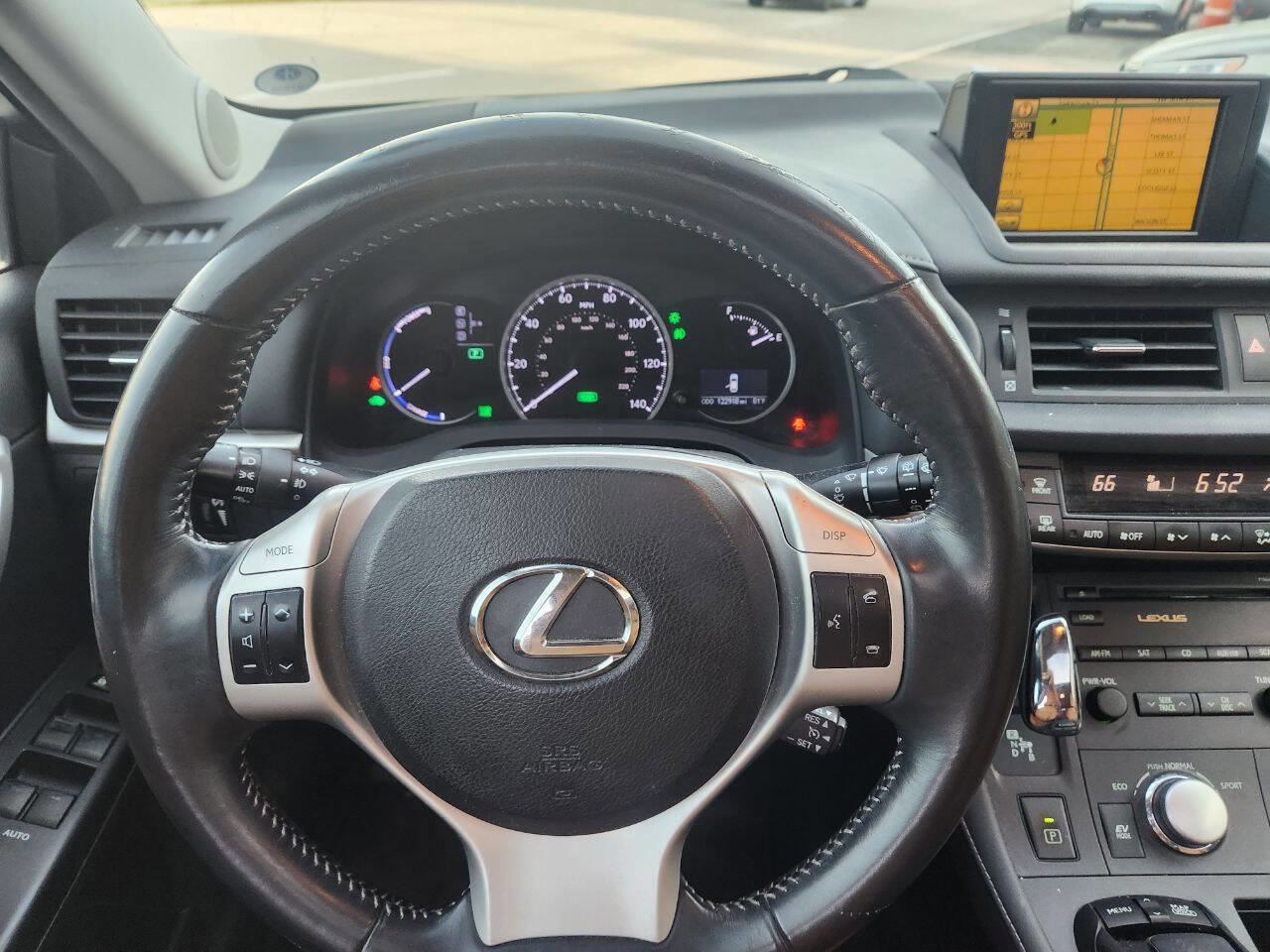 Used 2011 Lexus CT 200h Premium w/ Premium Audio Pkg image 12