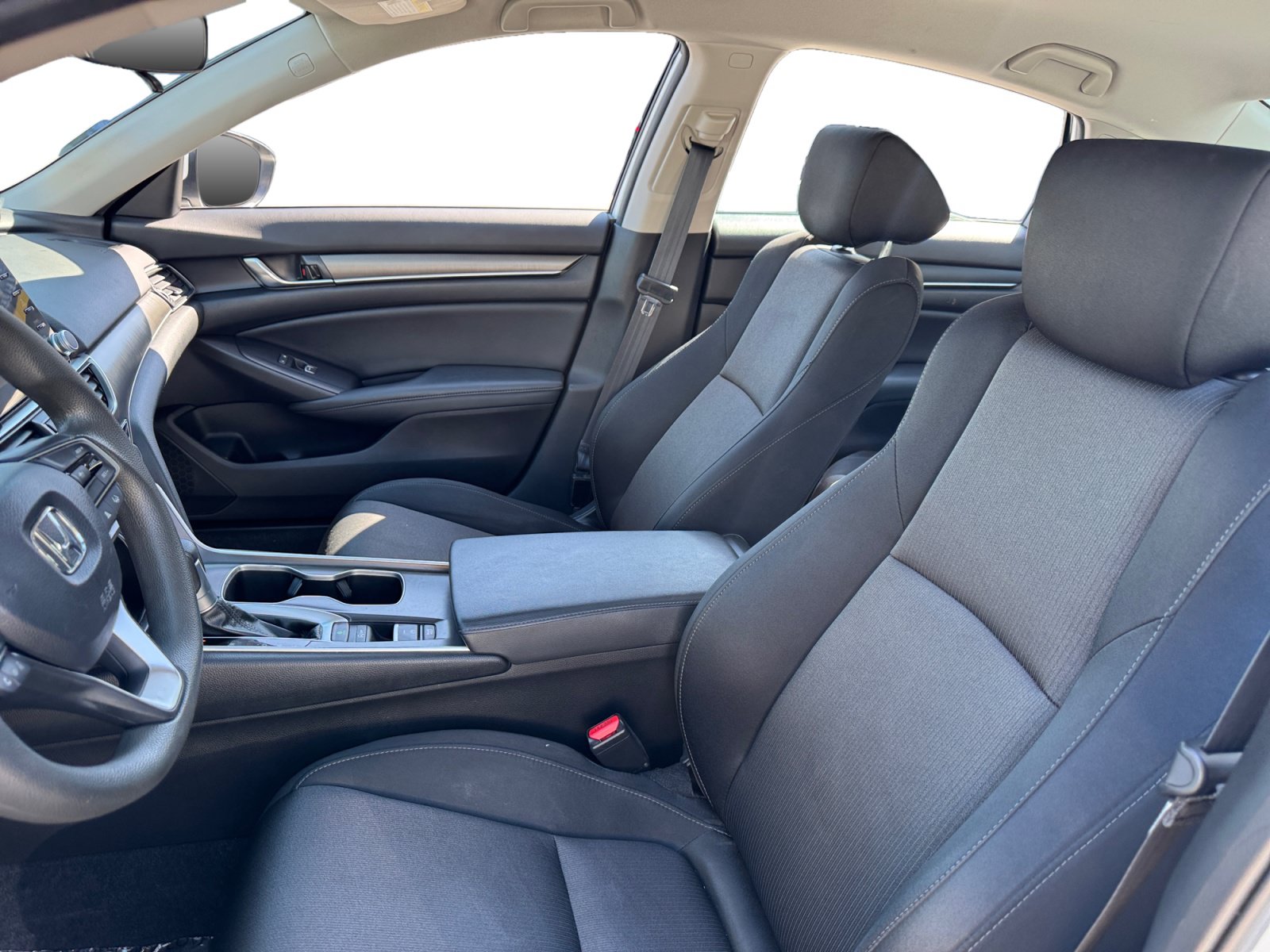 Used 2021 Honda Accord LX image 9