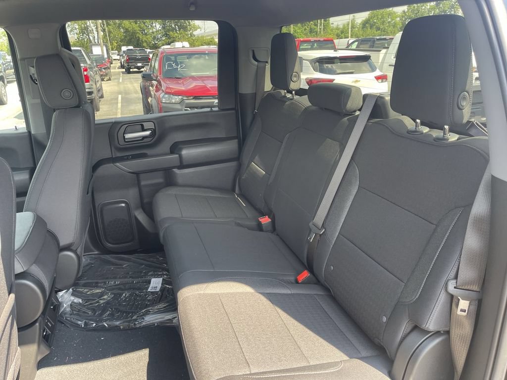 New 2026 Chevrolet Silverado 2500 Custom w/ Custom Value Package AWD/4WD image 21