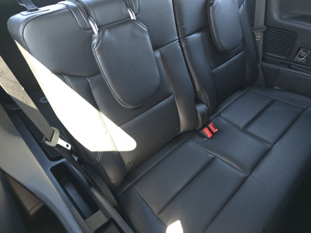 Used 2020 Ford Explorer XLT w/ Equipment Group 202A image 23