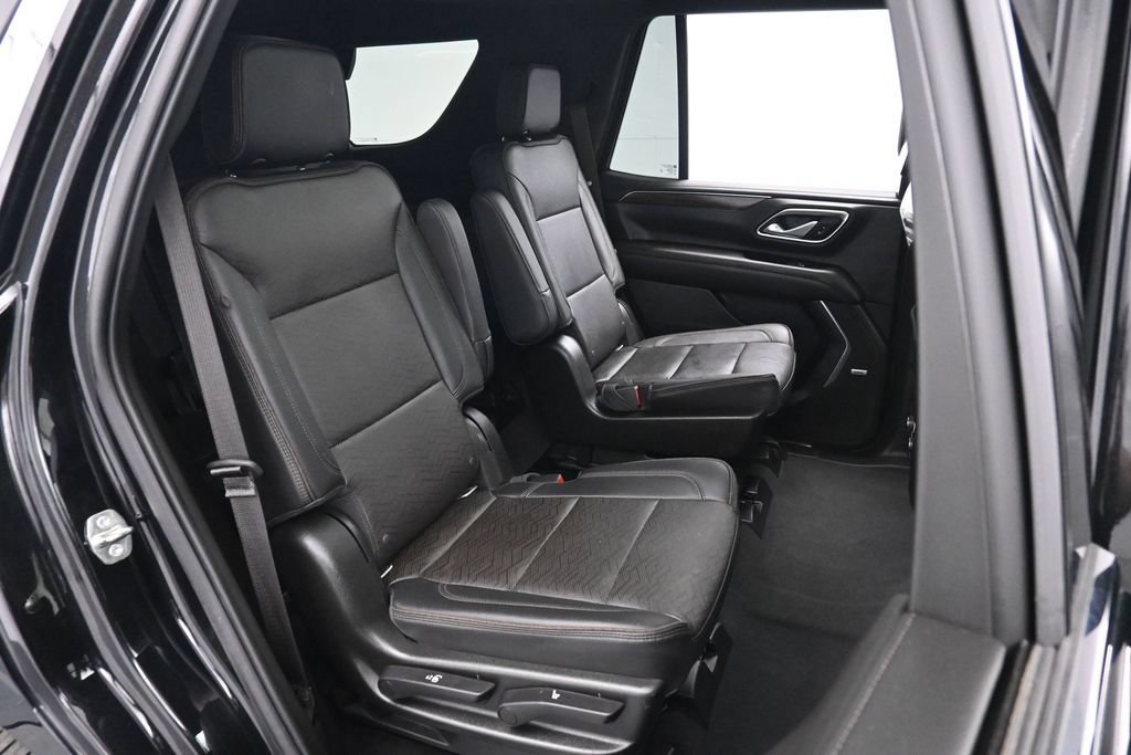 Used 2021 Chevrolet Tahoe High Country w/ Premium Package AWD/4WD image 24