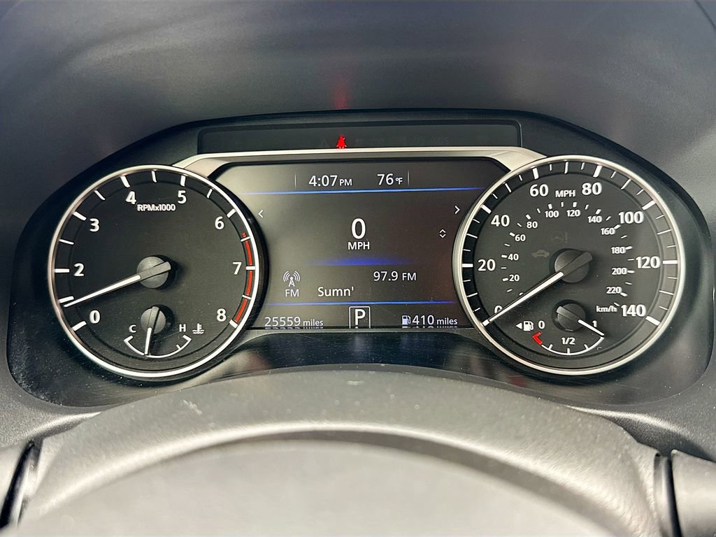 Used 2025 Nissan Altima 2.5 SV image 14