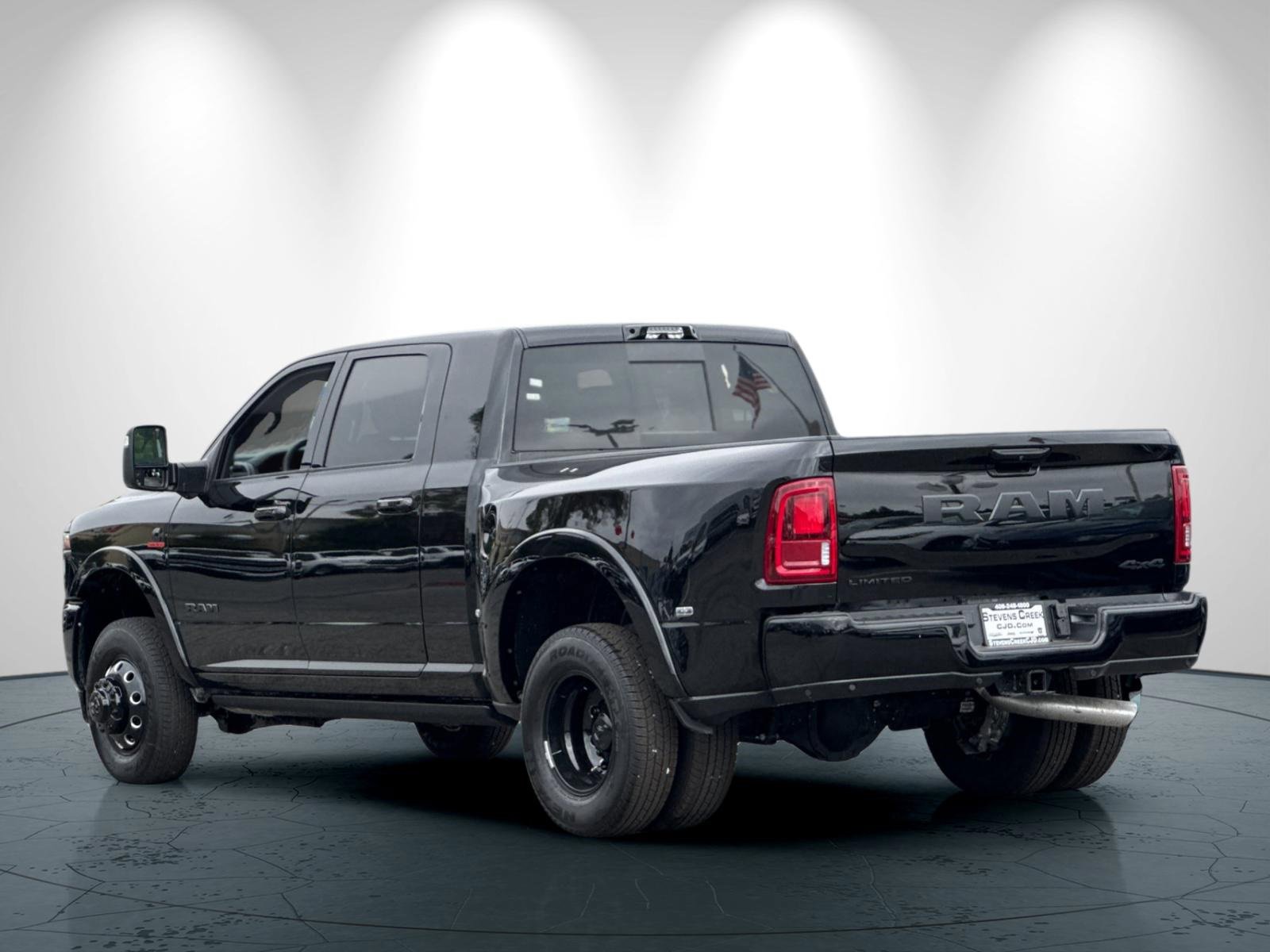 New 2025 RAM 3500 Limited image 6