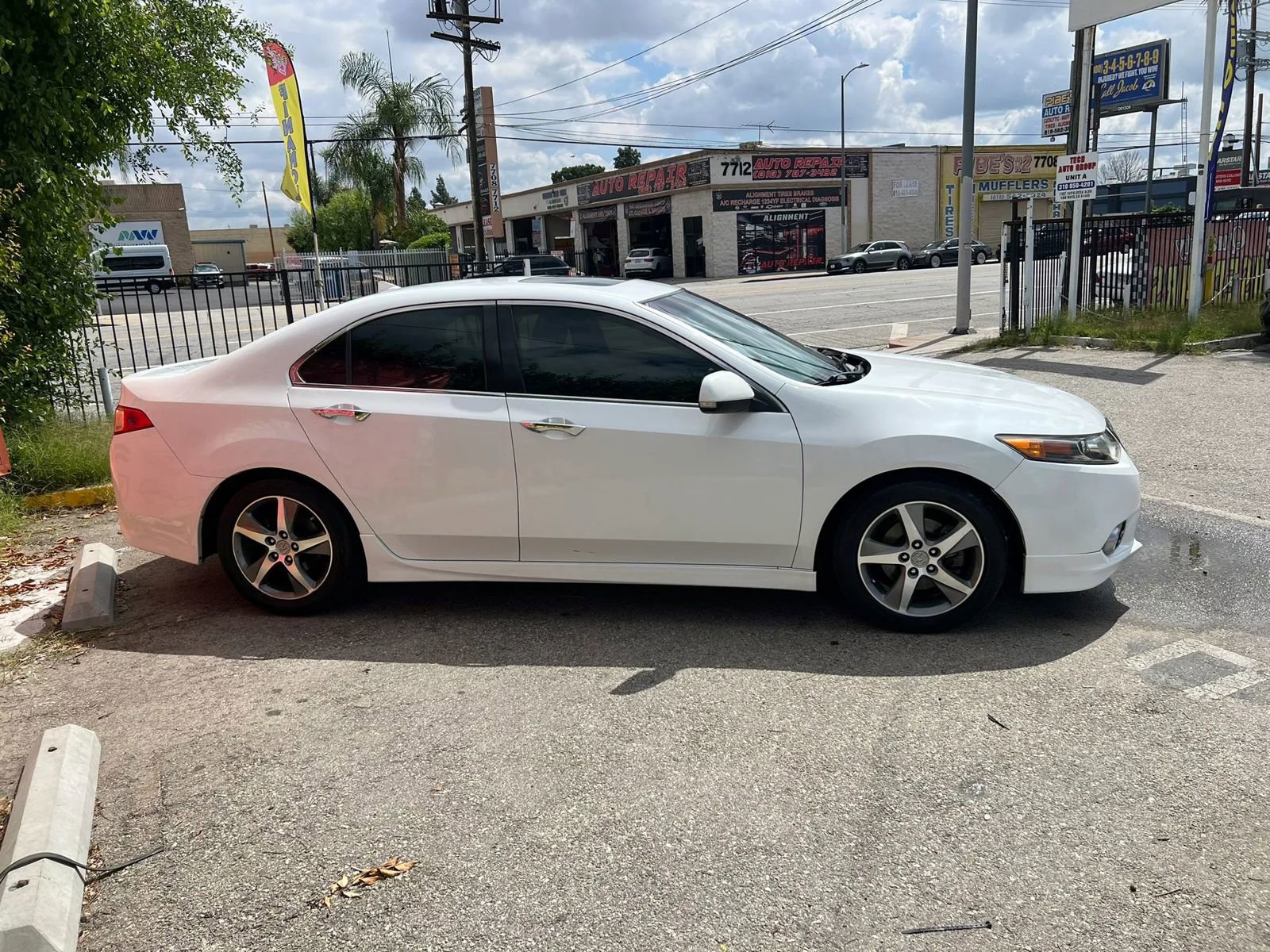 Used 2013 Acura TSX Special Edition image 4
