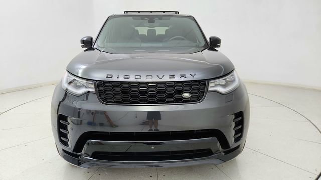 Used 2024 Land Rover Discovery Dynamic SE AWD/4WD image 2