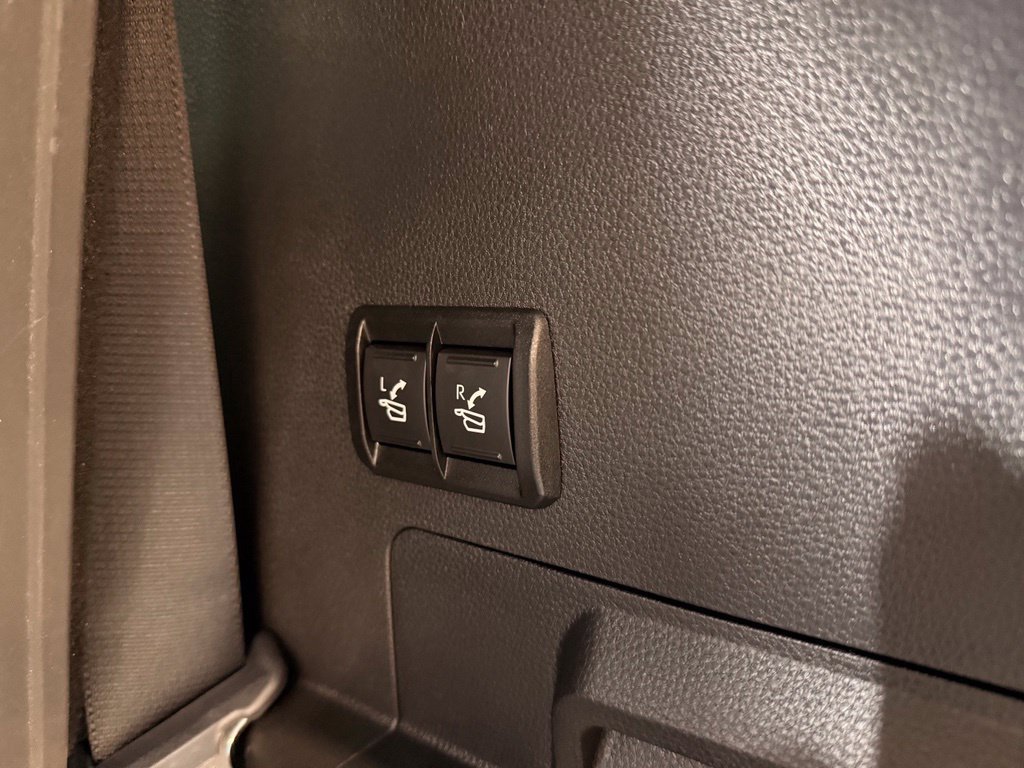 Certified 2025 Toyota Sequoia TRD Pro AWD/4WD image 15