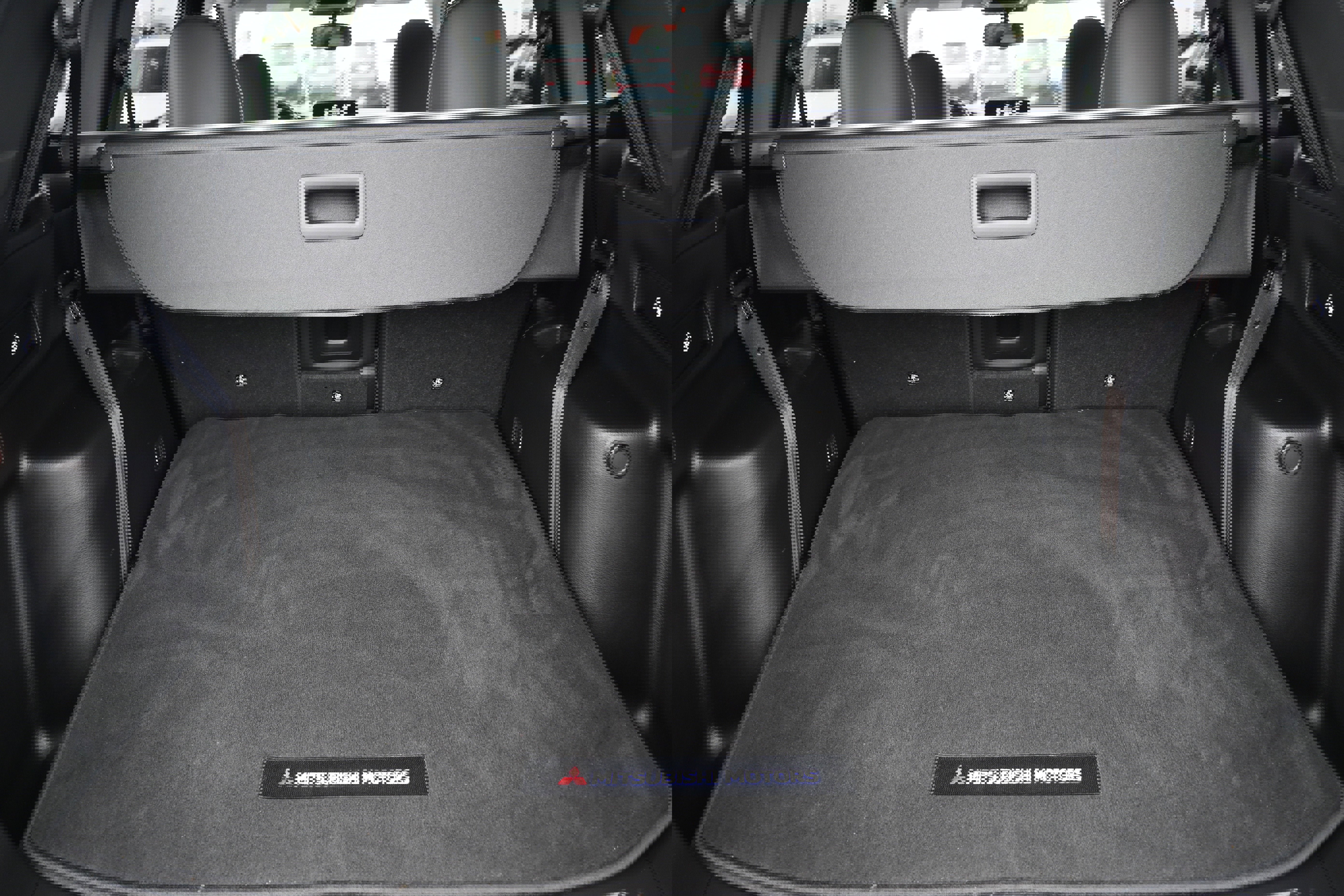 Used 2024 Mitsubishi Outlander SE image 12