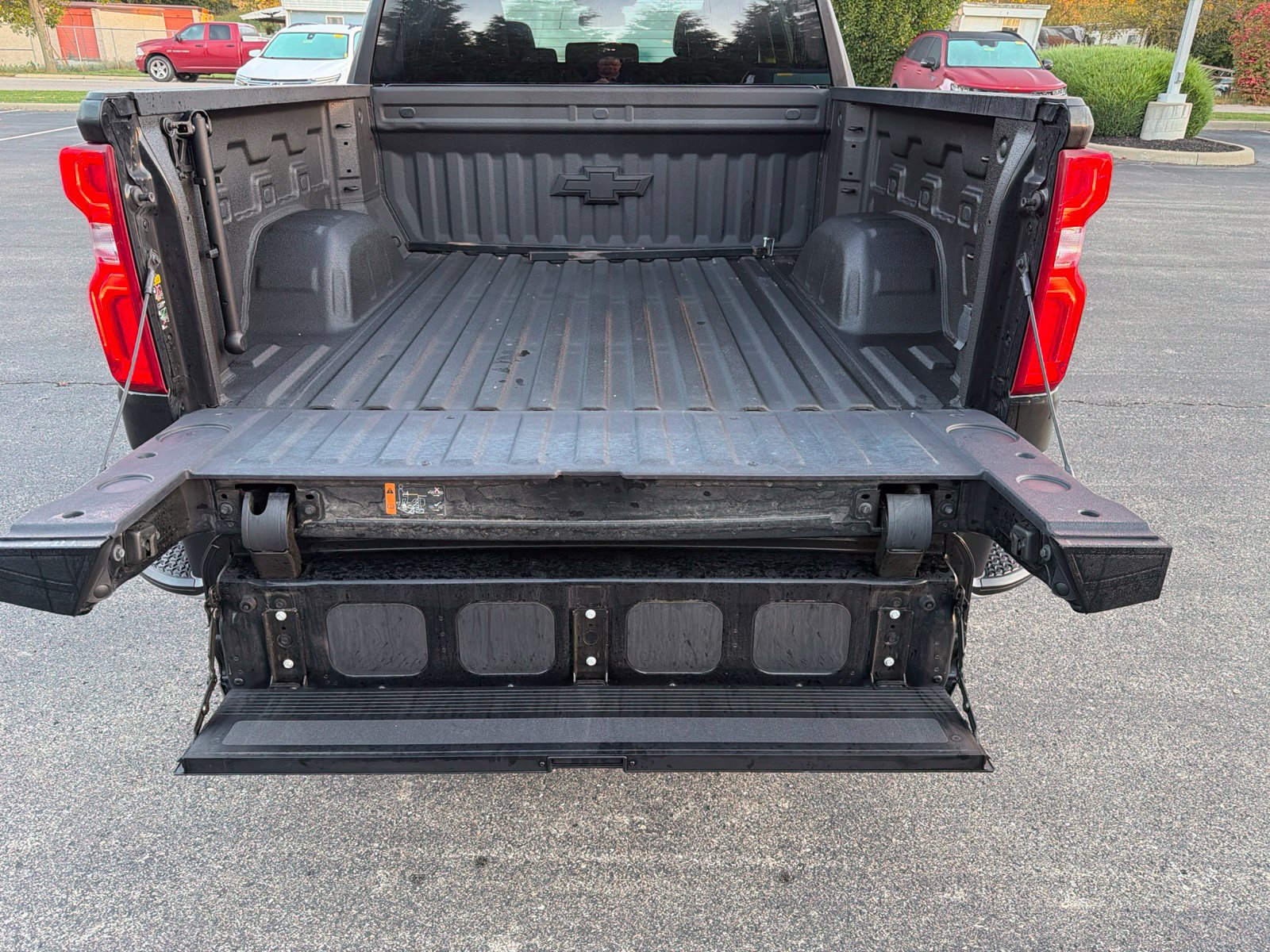 Used 2024 Chevrolet Silverado 1500 LTZ AWD/4WD image 10