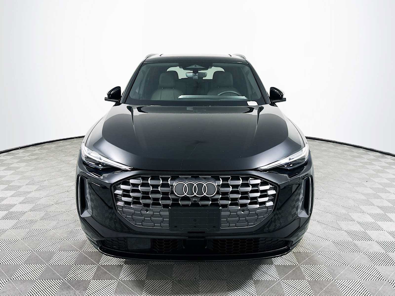 New 2026 Audi Q5 Premium Plus AWD/4WD image 2