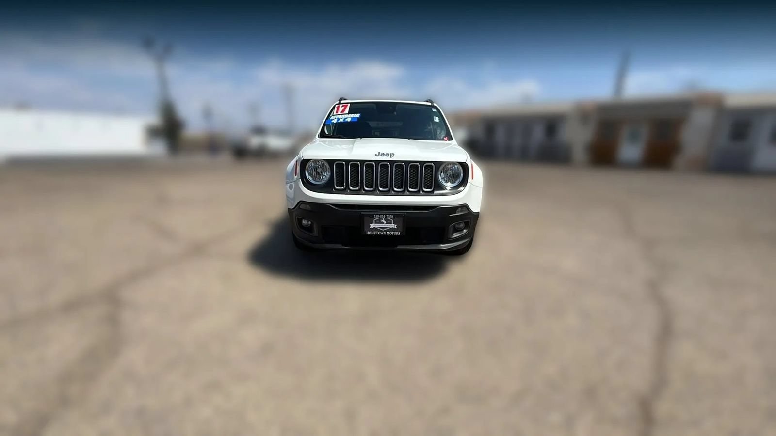 Used 2017 Jeep Renegade Latitude AWD/4WD image 2