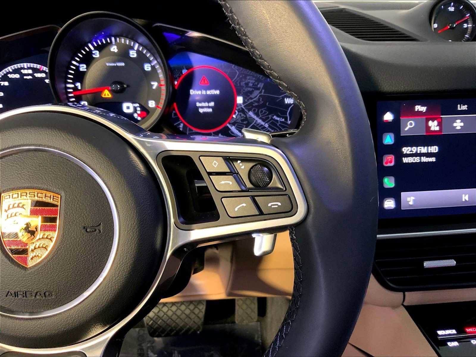 Certified 2023 Porsche Cayenne Platinum Edition AWD/4WD image 28